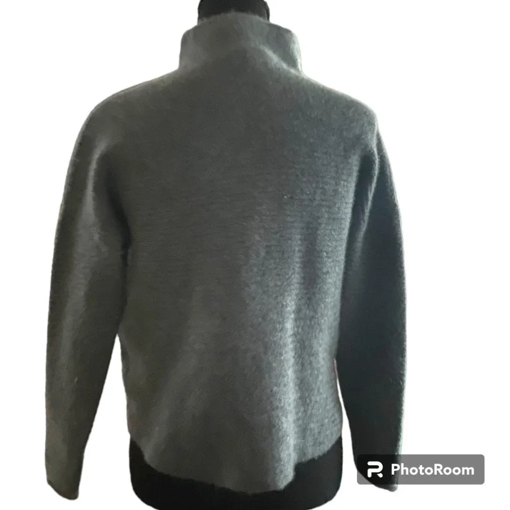 Repeat Silver Edition Women's 100% Cashmere Stand Collar Ribbed Sweater sz‎ M